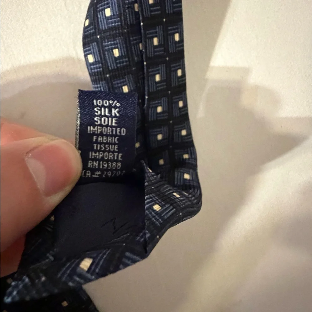 Nautica Men's Dark Blue Checkered Silk Tie